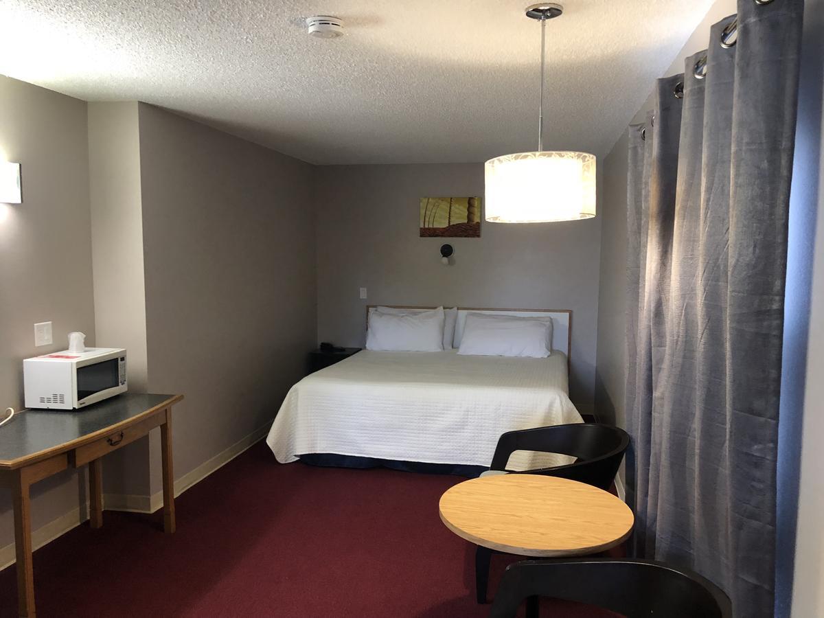 Voyageur Motel Thunder Bay Exterior foto
